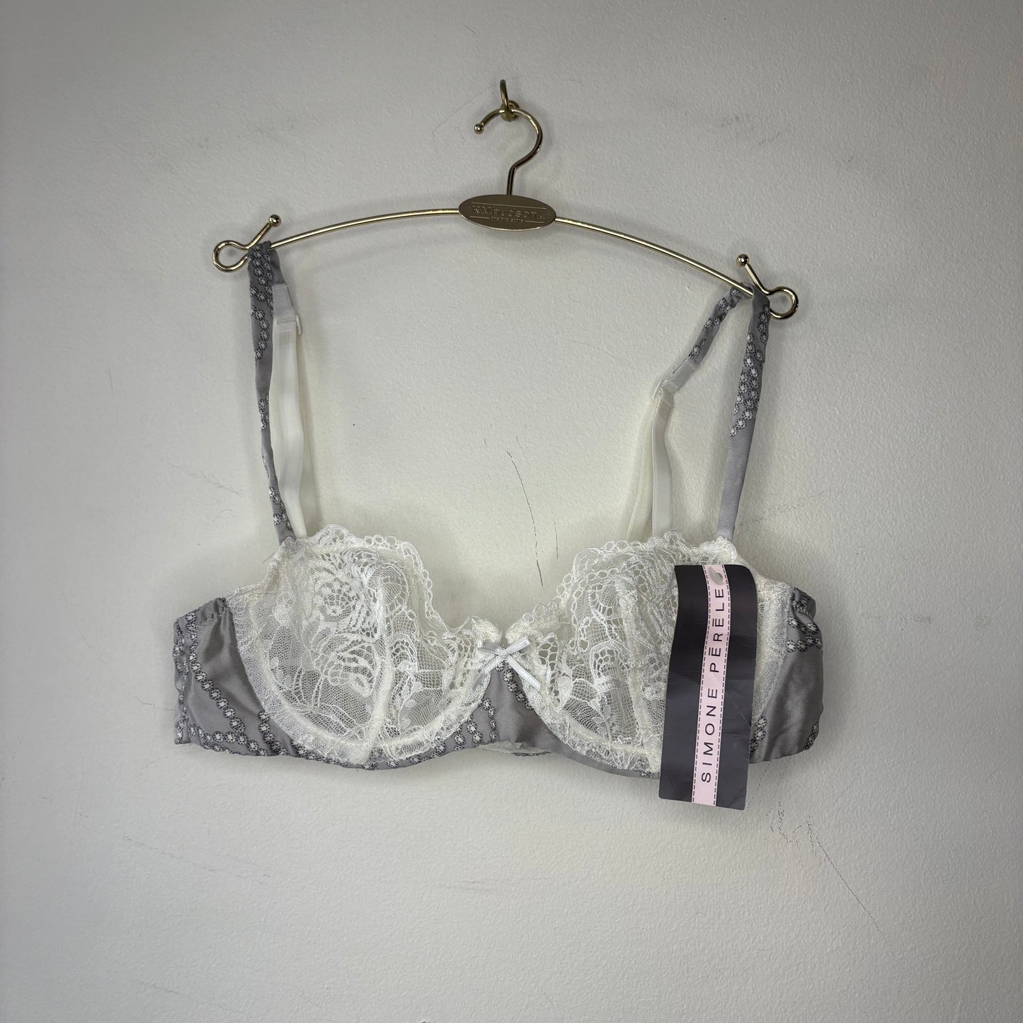 14U330-Grey Ivory : 32B