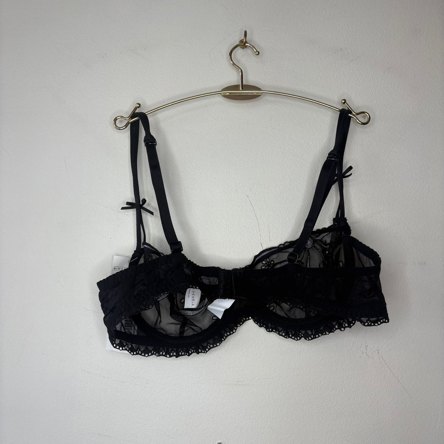 14R330-Black : 38B